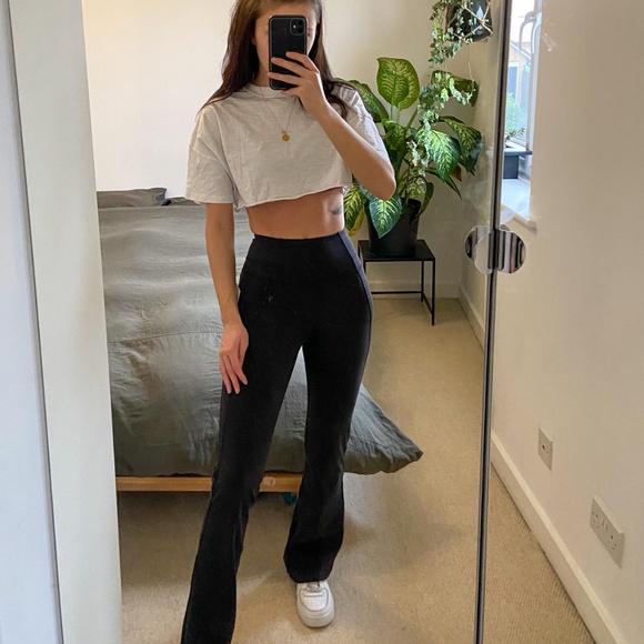 New Lululemon Groove Super-High-Rise Flared Pant Nulu Black Size 4 SHR Yoga Pant - Picture 5 of 6